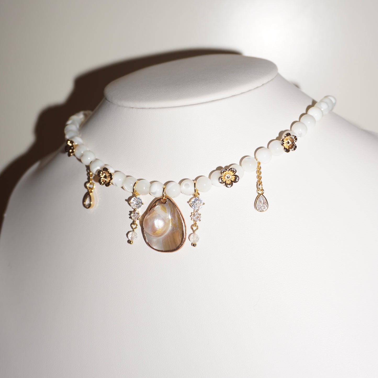 Goddess | Perlmutt Perlen